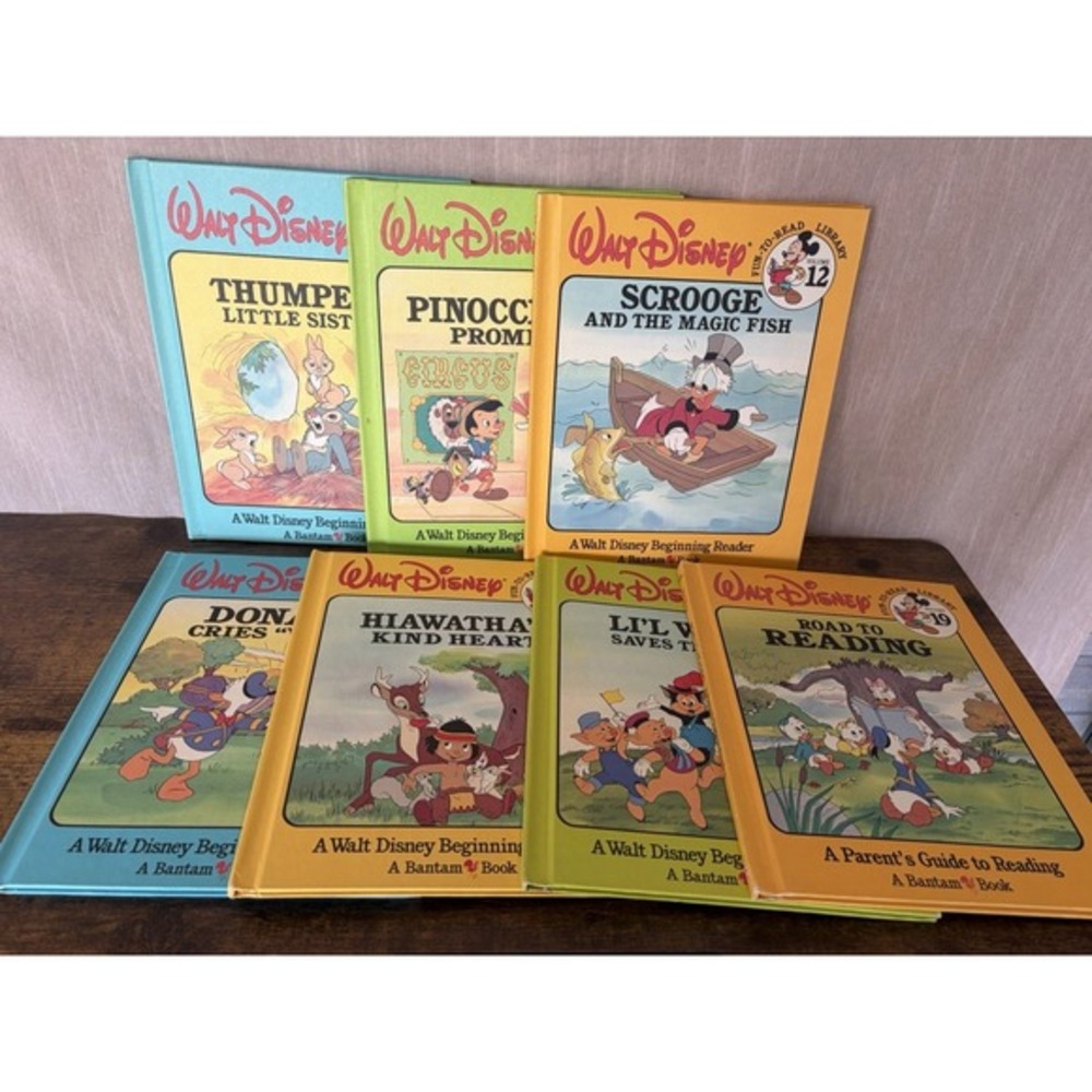 Lot of 7 Hardcover Walt Disney Fun-to-Read Library‎ books from the 1980's